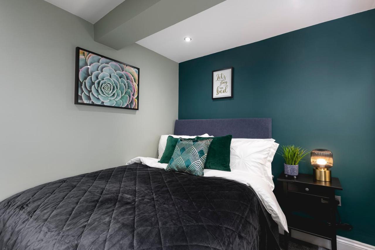 Beach 2br Ap With Patio Appartement *