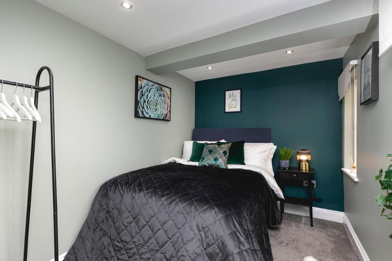 Beach 2br Ap With Patio Appartement *